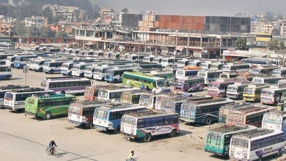 नयाँबसपार्कबाट सार्वजनिक बस सञ्चालन गर्ने महानगरको निर्णय पूर्ण कार्यान्वयन भएन