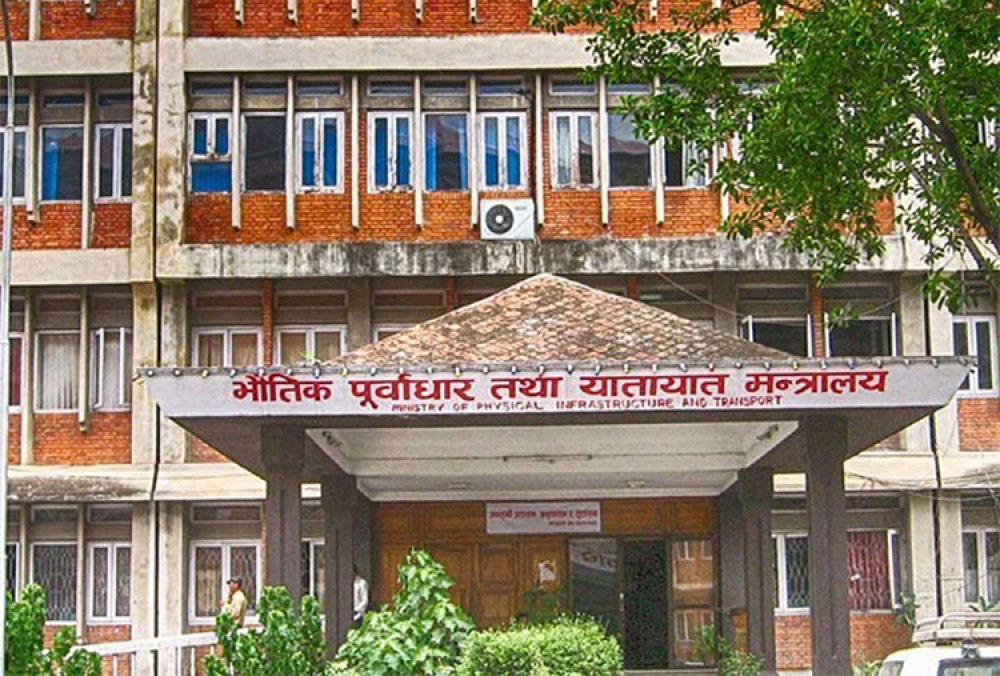 भौतिक पूर्वाधार मन्त्रालयले गर्‍यो ३७ वटा निर्माण कम्पनीको इजाजतपत्र खारेज