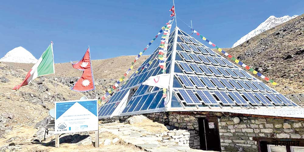 सगरमाथाको फेदीमा  एघार वर्षदेखि बन्द अन्तर्राष्ट्रिय पिरामिड प्रयोगशाला पुनः सञ्चालन हुने