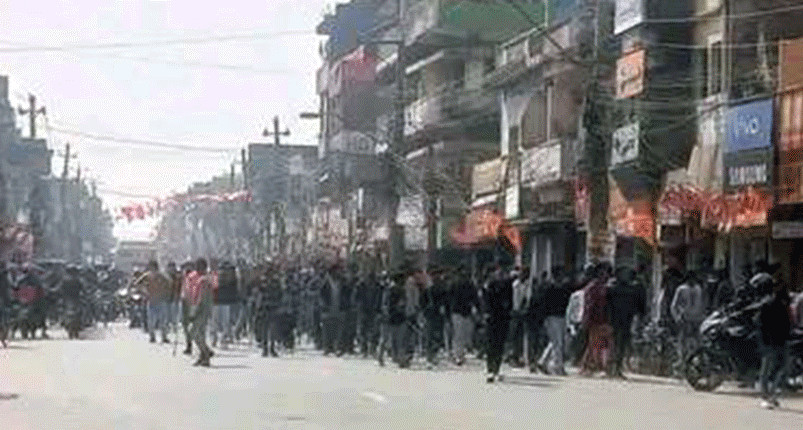 ईशनाथपछि  वीरगञ्ज कर्फ्यूमा , हिन्दू मुसलमानबीचको साम्प्रदायिक सद्भाव बिथोलिदै, सरकार मौन बनेकोमा चिन्ता