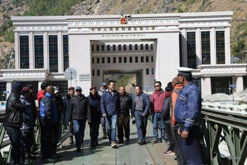 रसुवागढी नाकामा बढ्याे चहलपहल