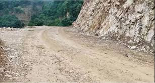 थानकोट–चित्लाङ सडकखण्ड असार २० सम्म बन्द