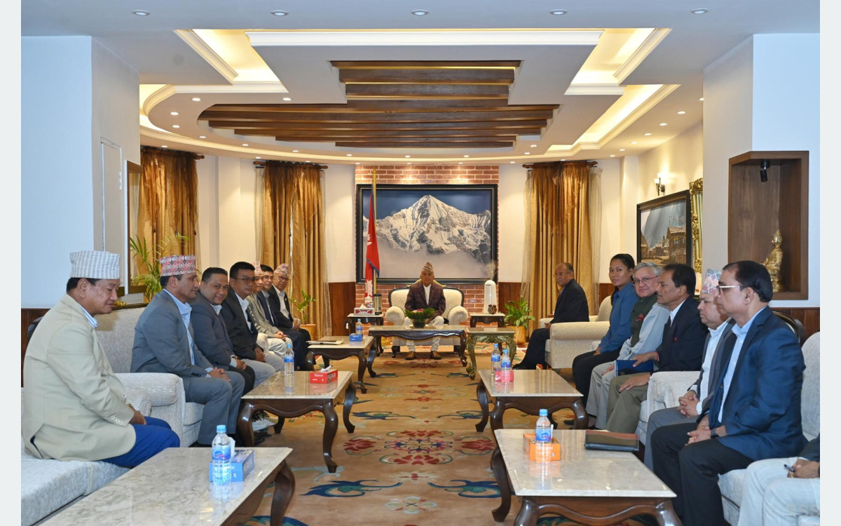 प्रमुख प्रतिपक्षसहितका दलहरूले राष्ट्रपति भेटे