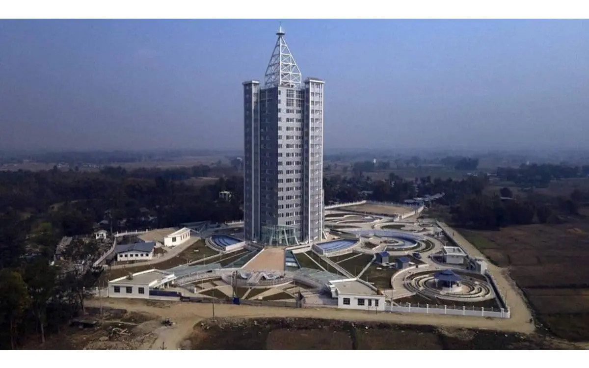 दमकमा बन्यो बहुपयोगी १८ तले भवन, प्रधानमन्त्री ओलीद्वारा  आइतबार उद्घाटन हुँदै