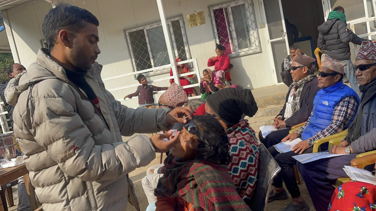 एघार वर्षपछि आँखा देख्न पाएका घिसिङ दिदी–भाइ