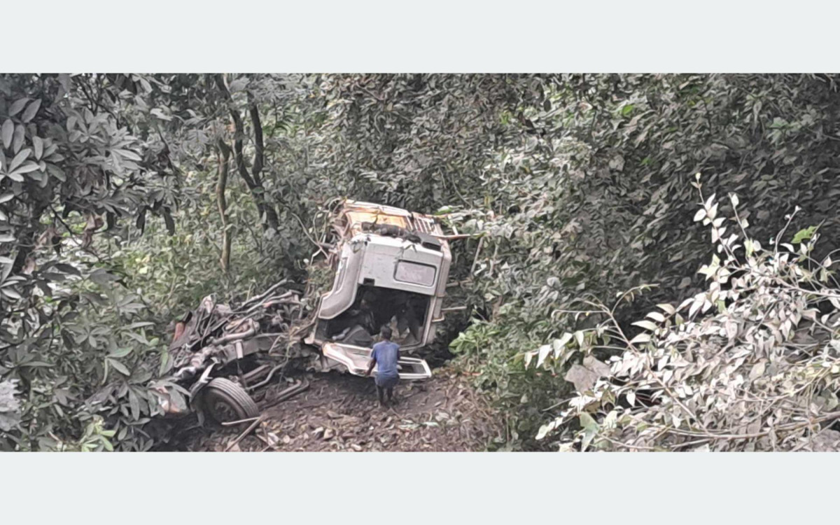 धादिङको कृष्णभीरमा ग्यासको बुलेट दुर्घटना, सतर्कता अपनाउन आग्रह