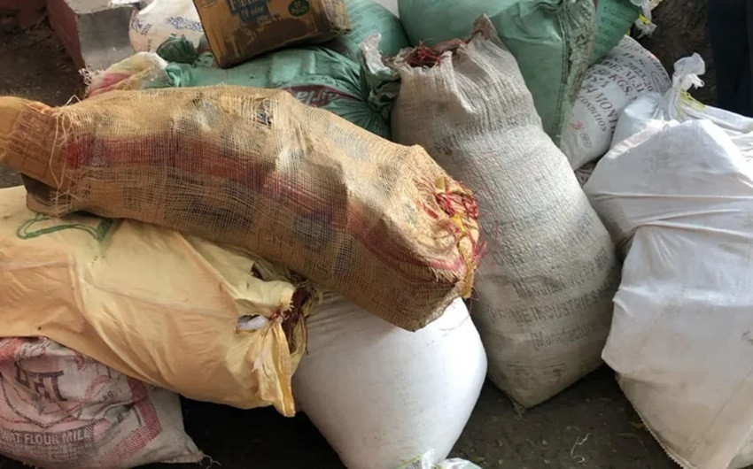 सशस्त्र प्रहरी द्वारा वीरगञ्जमा  ५० लाख  मूल्य बराबरको भन्सार छलीका सामान बरामद