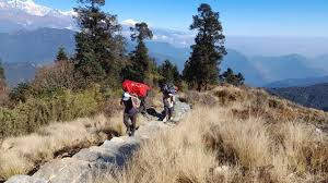 पर्यटकीयस्थल हम्पालमा पदमार्ग निर्माण