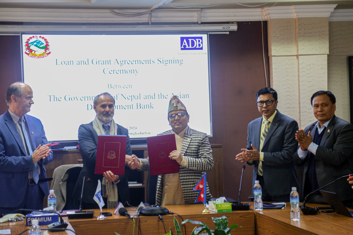 एडीबीद्वारा एक खर्ब पाँच अर्ब एकसट्ठी करोड सहयोग