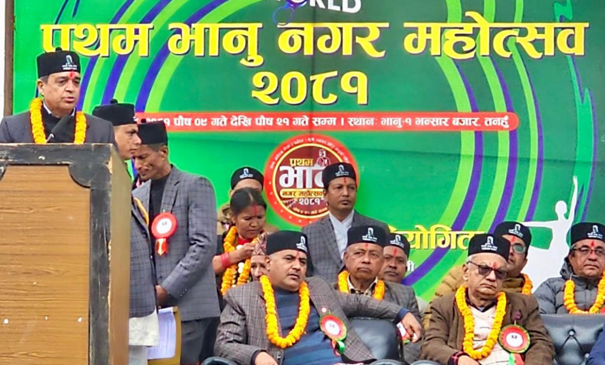 स्वदेशी पुँजीमै ठुला परियोजनामा लगानी गर्ने क्षमता बढेको भन्दै महासंघ अध्यक्ष ढकालद्वारा उत्पादनशील क्षेत्रमा आयोजना प्रस्ताव गर्न स्थानीय उद्यमीहरूलाई आह्वान