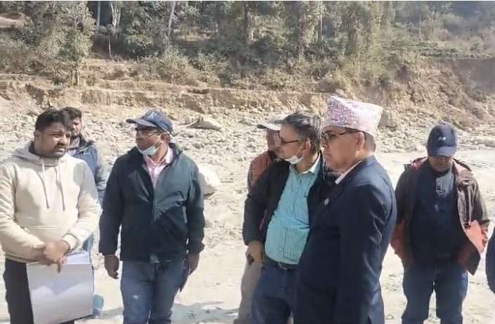 क्षतिग्रस्त बिपी राजमार्ग पुनःनिर्माणका लागि  स्रोत सुनिश्चित गर्दै सरकार